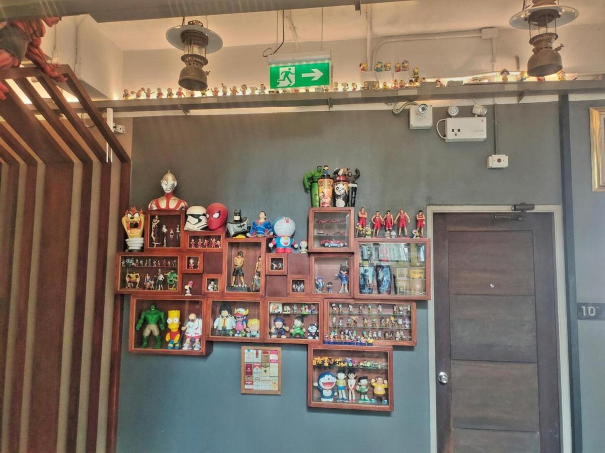 酷儿酒店 武里南 外观 照片