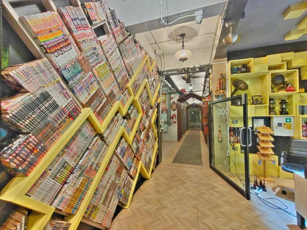 酷儿酒店 武里南 外观 照片